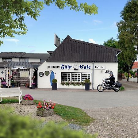 Hotel-Restaurant Faehr-Cafe Niesgrau Exterior foto